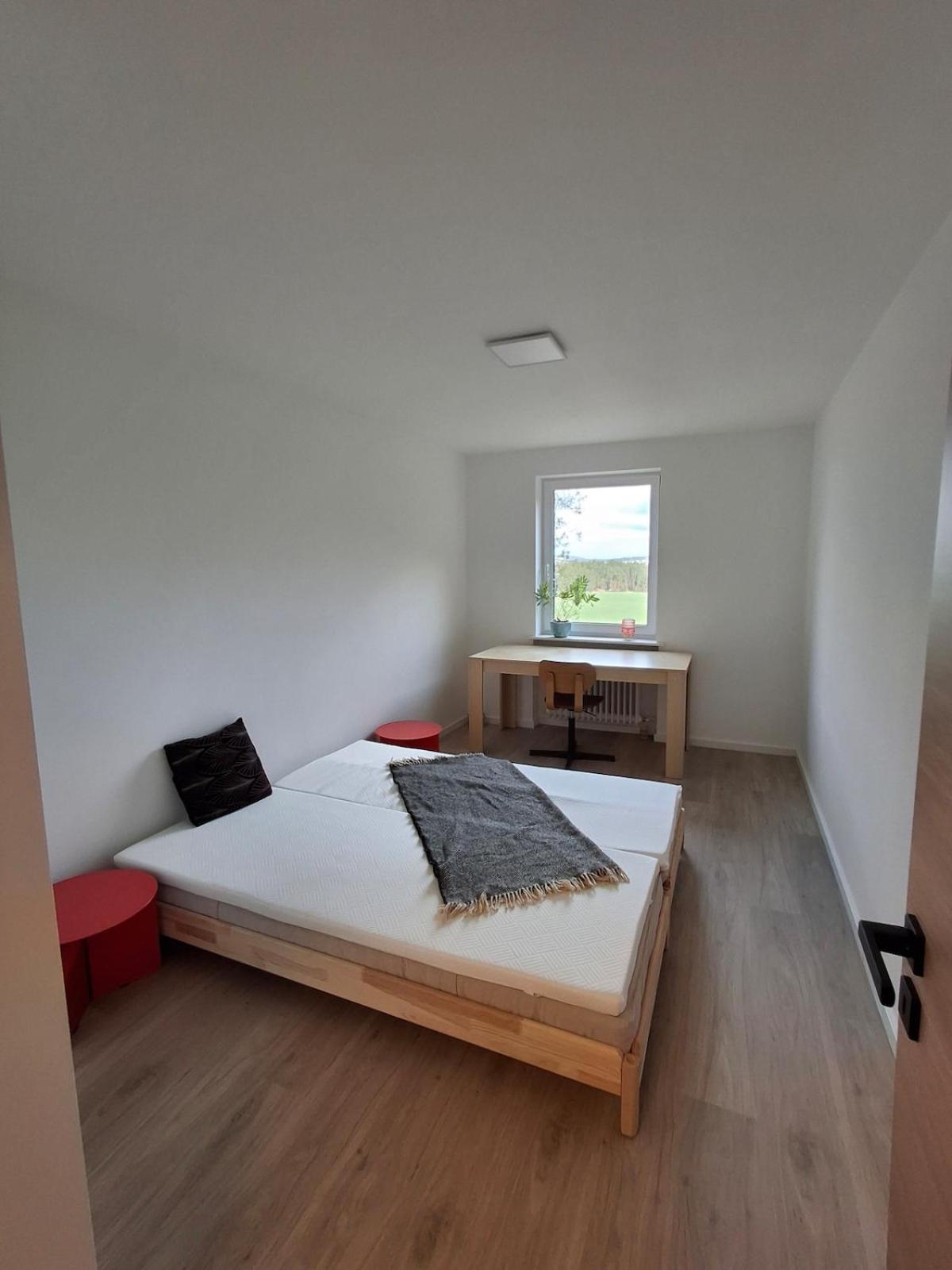 Neu Renovierte Wohnung Mit Traumaussicht & Natur Pur Schnabelwaid מראה חיצוני תמונה